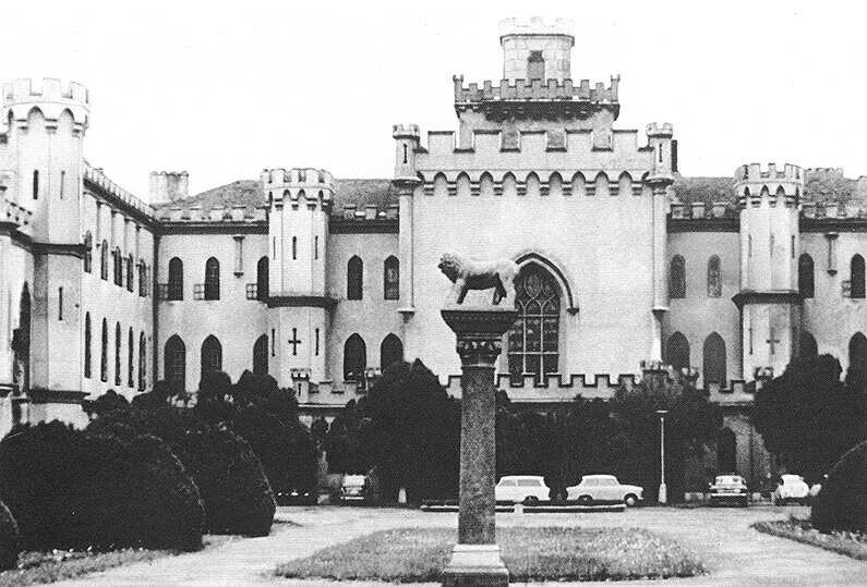 Oroszv�ri Zichy-kast�ly 