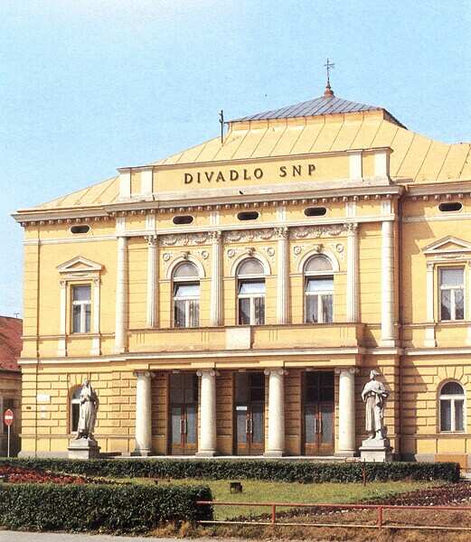 Szlov�k nemzeti h�z 