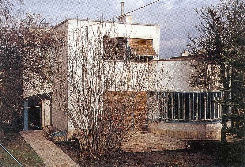 Villa 3. 