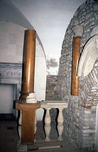 Sikl�s, loggia 