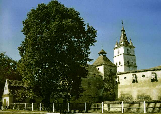 Sz�szherm�ny, er�dtemplom 