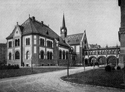 A könyvtárépület DK irányból